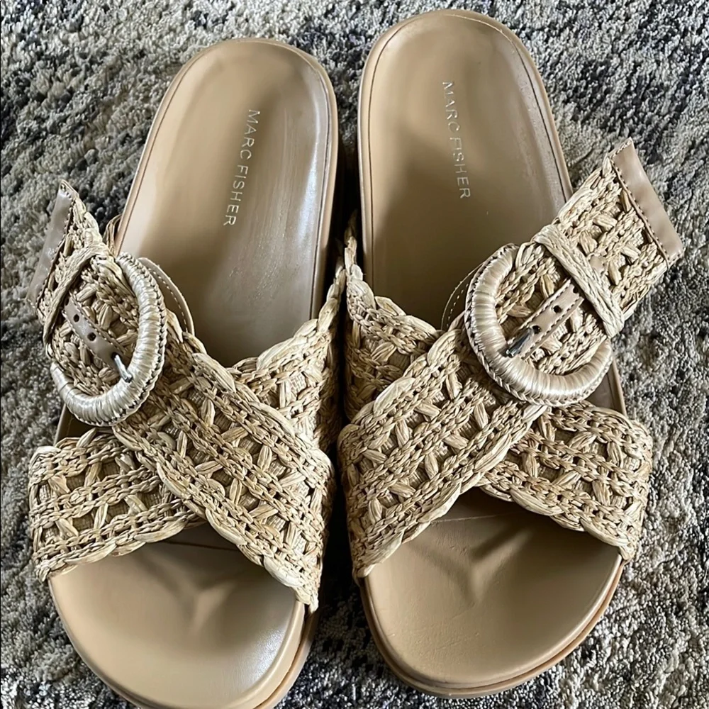 Marc Fisher Tan Woven crochet Slide Sandals NEVER WORN! - Picture 2 of 7